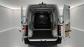 Nissan Interstar second hand de vanzare