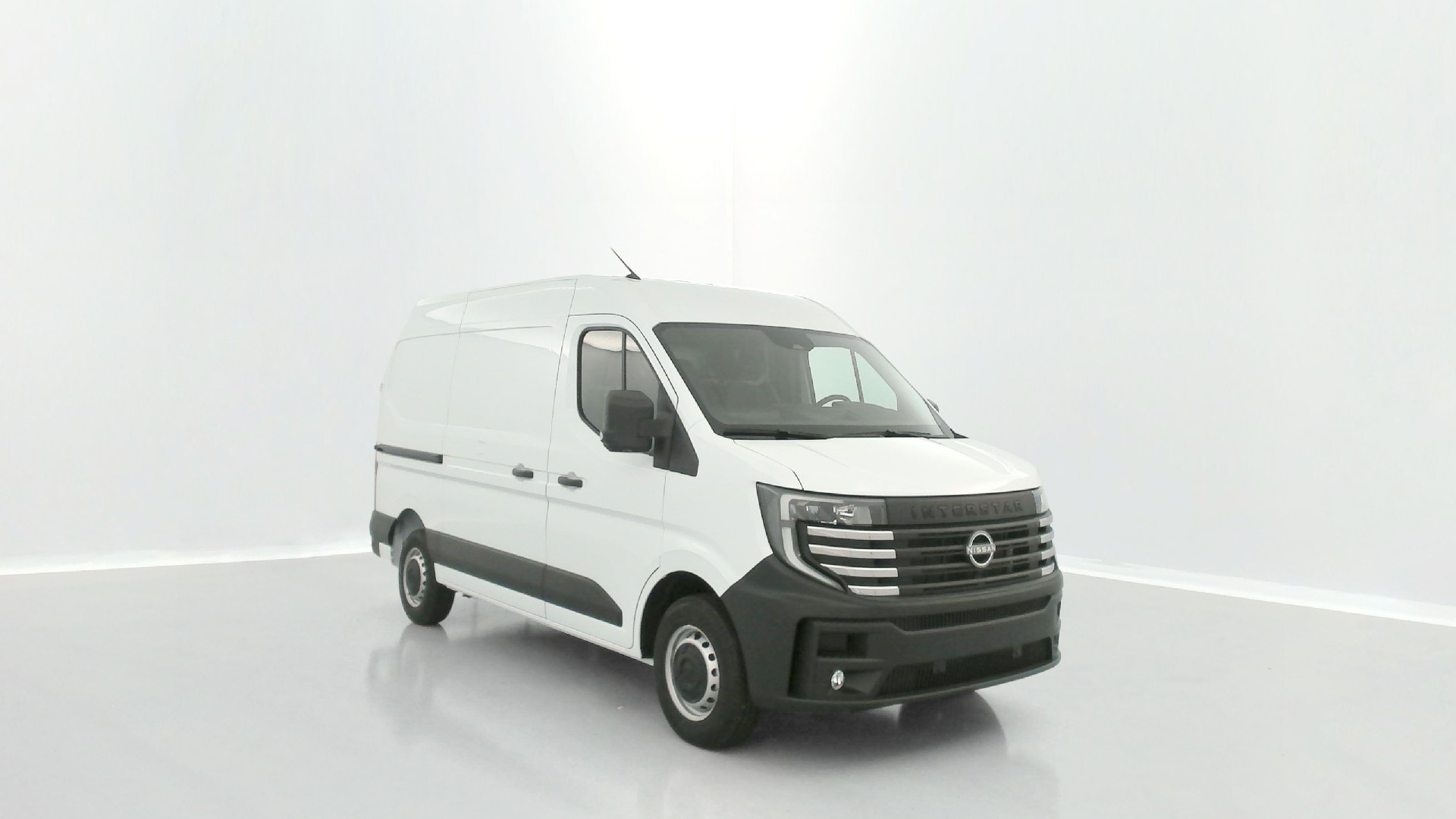 Nissan Interstar second-hand de vanzare