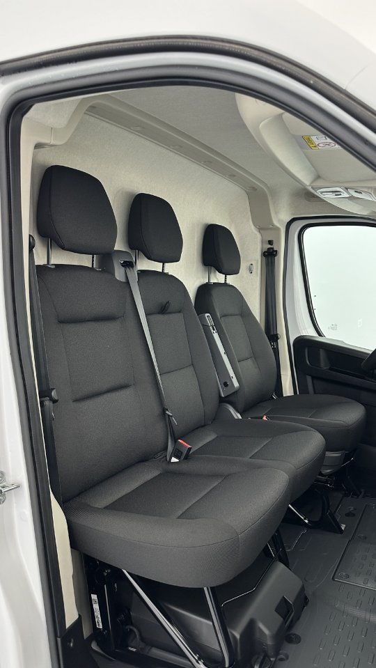 Peugeot Boxer second hand de vanzare