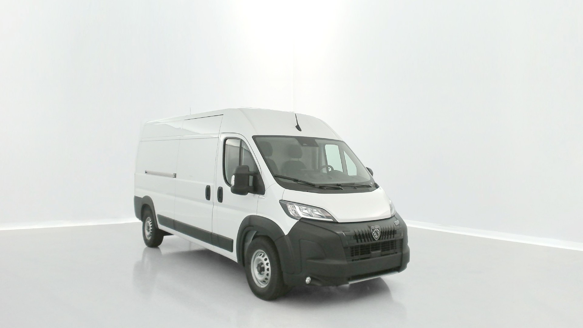 Peugeot Boxer second-hand de vanzare