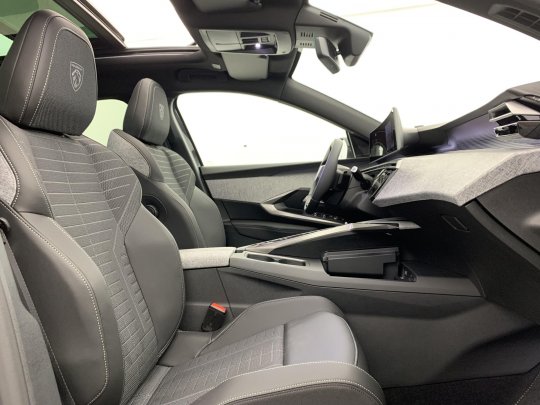 Peugeot 5008 second hand de vanzare