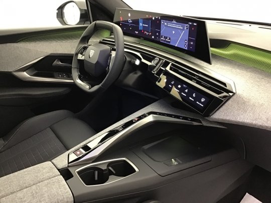 Peugeot 5008 second hand de vanzare