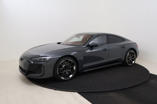 Audi RS e-tron GT second hand de vanzare