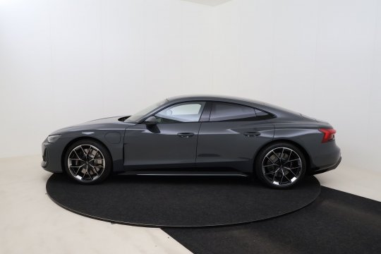 Audi RS e-tron GT second hand de vanzare