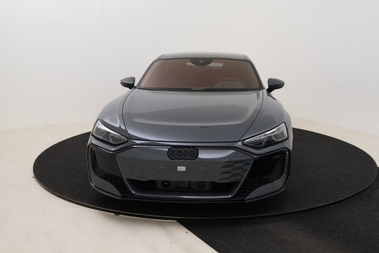 Audi RS e-tron GT second hand de vanzare