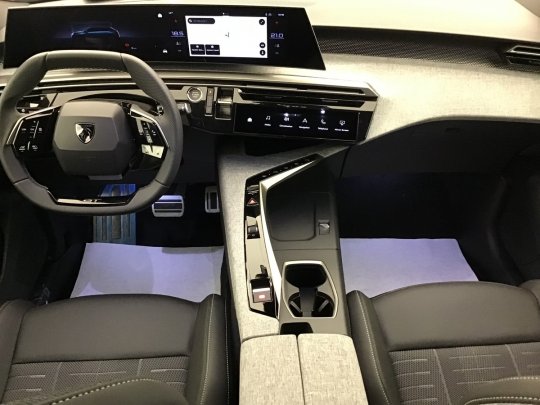 Peugeot 5008 second hand de vanzare