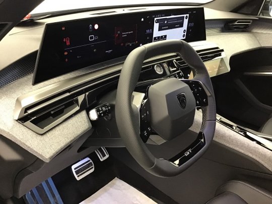 Peugeot 5008 second hand de vanzare