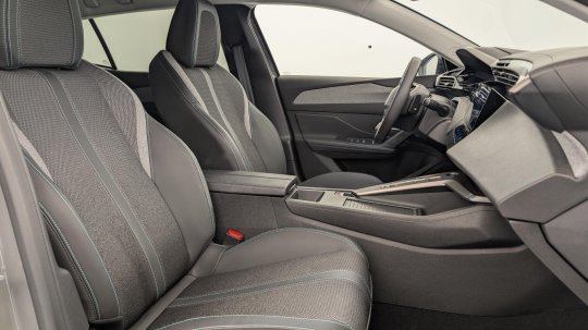 Peugeot 408 second hand de vanzare