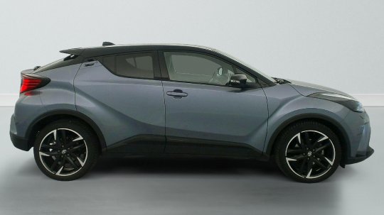 Toyota C-HR second hand de vanzare