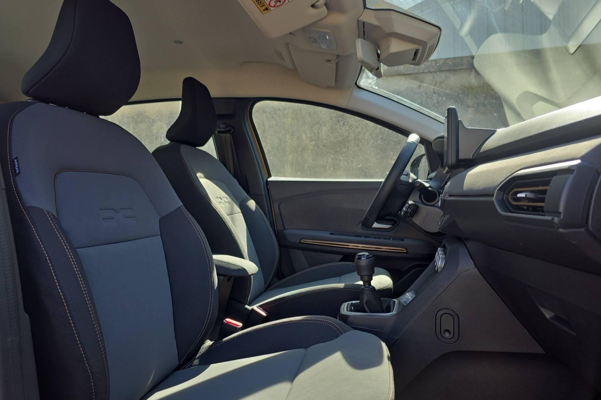 Dacia Sandero second-hand de vanzare