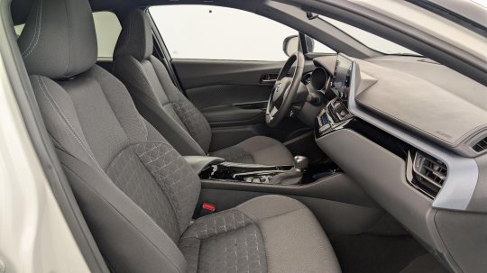 Toyota C-HR second hand de vanzare