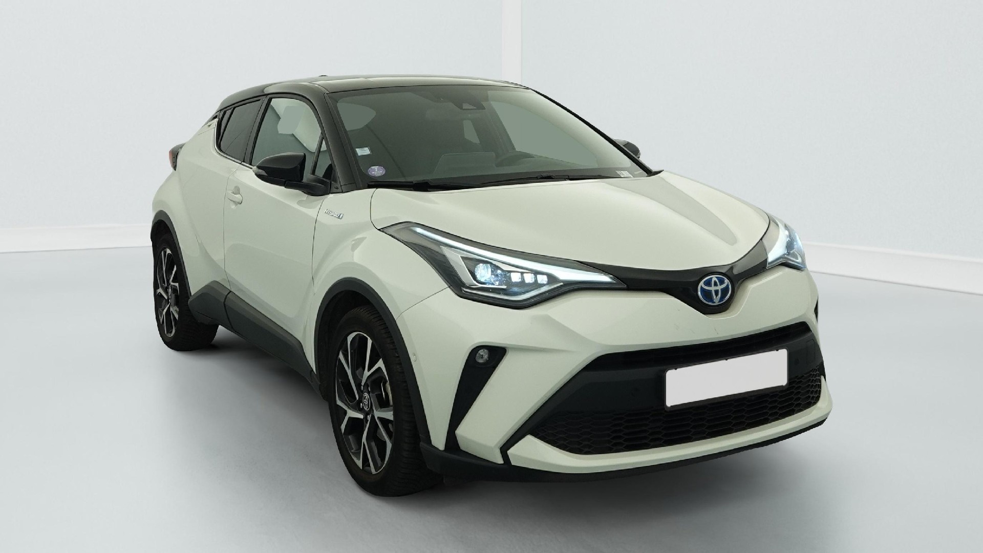 Toyota C-HR second-hand de vanzare
