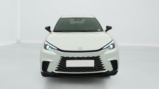 Lexus LBX second hand de vanzare