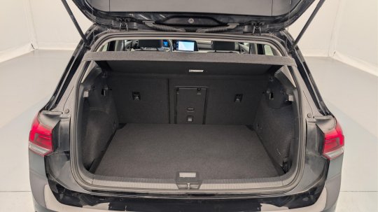 Volkswagen Golf second hand de vanzare