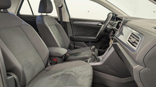 Volkswagen T-Roc second hand de vanzare