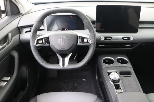 MG MGS5 EV second hand de vanzare