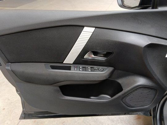Citroën C4 X second hand de vanzare