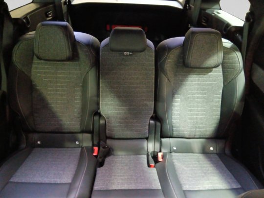 Peugeot 5008 second hand de vanzare
