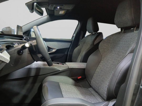 Peugeot 5008 second hand de vanzare