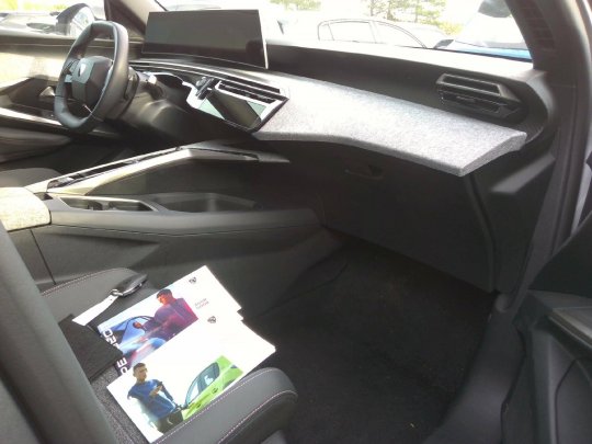 Peugeot 5008 second hand de vanzare