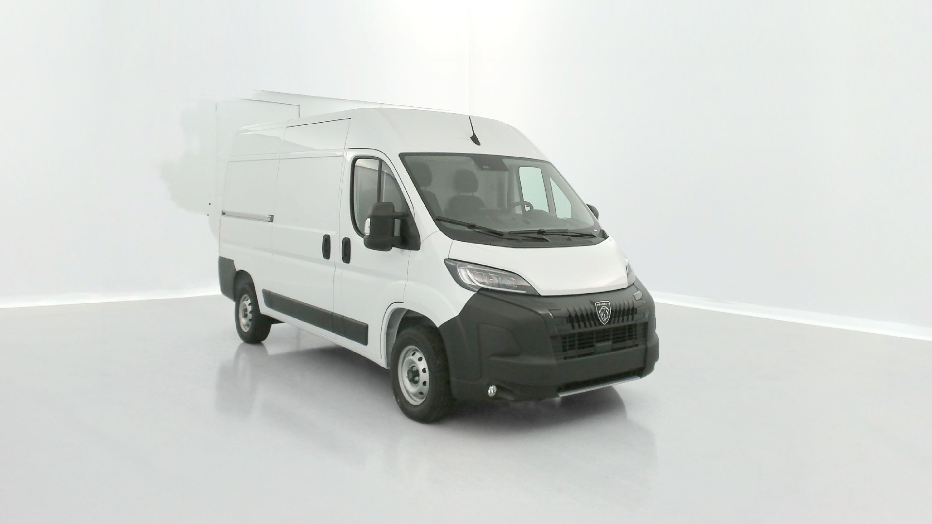 Peugeot Boxer second-hand de vanzare
