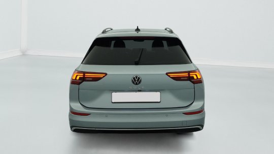 Volkswagen Golf second hand de vanzare