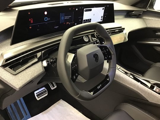 Peugeot 5008 second hand de vanzare