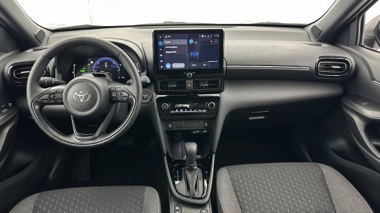 Toyota Yaris Cross second hand de vanzare