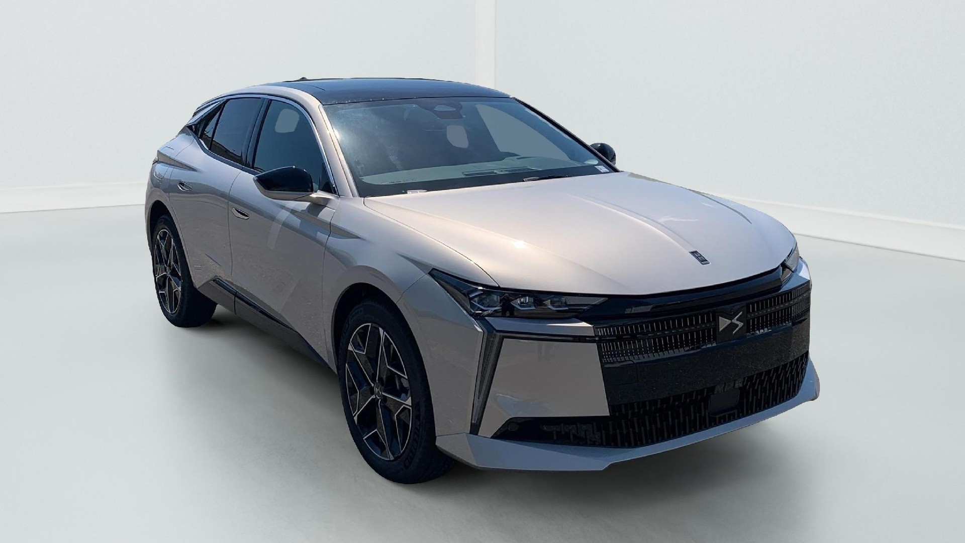 DS Automobiles N 4 second-hand de vanzare