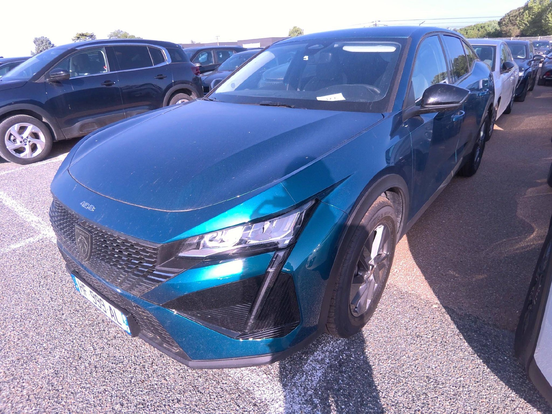 Peugeot 408
