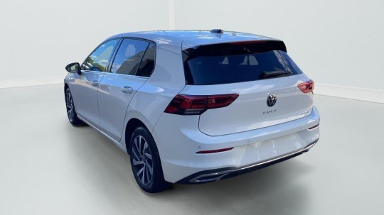 Volkswagen Golf second hand de vanzare