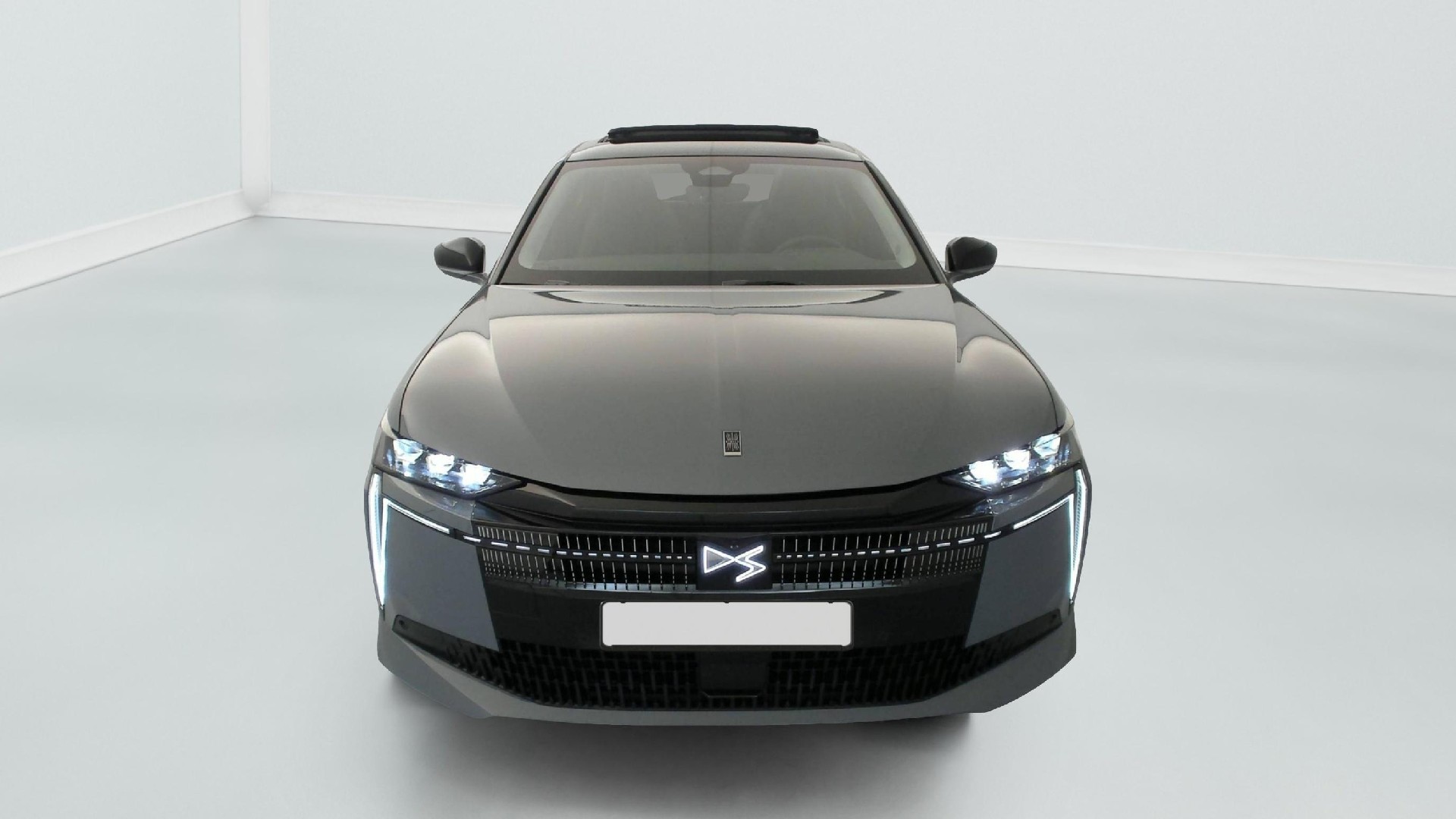 DS Automobiles N 4 DS Automobiles N 4 second hand de vanzare