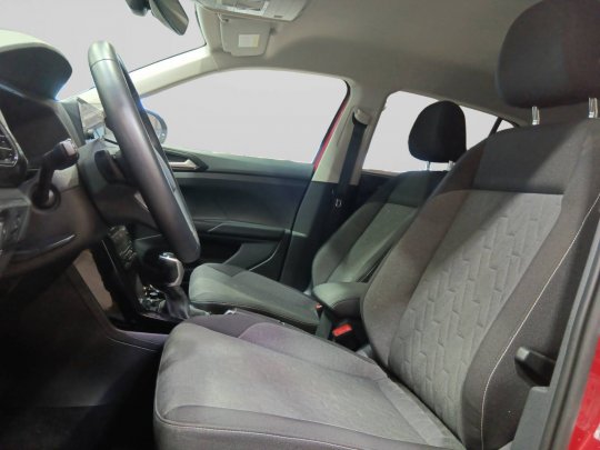 Volkswagen T-Cross second hand de vanzare