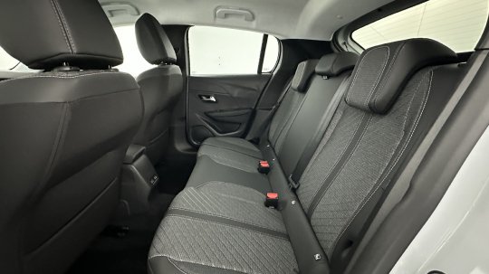 Peugeot 208 second hand de vanzare