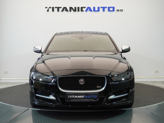 Jaguar XE second hand de vanzare