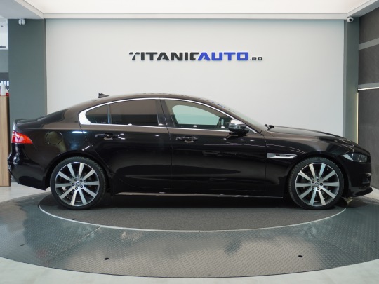 Jaguar XE second hand de vanzare