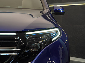 Mercedes-Benz EQC second hand de vanzare