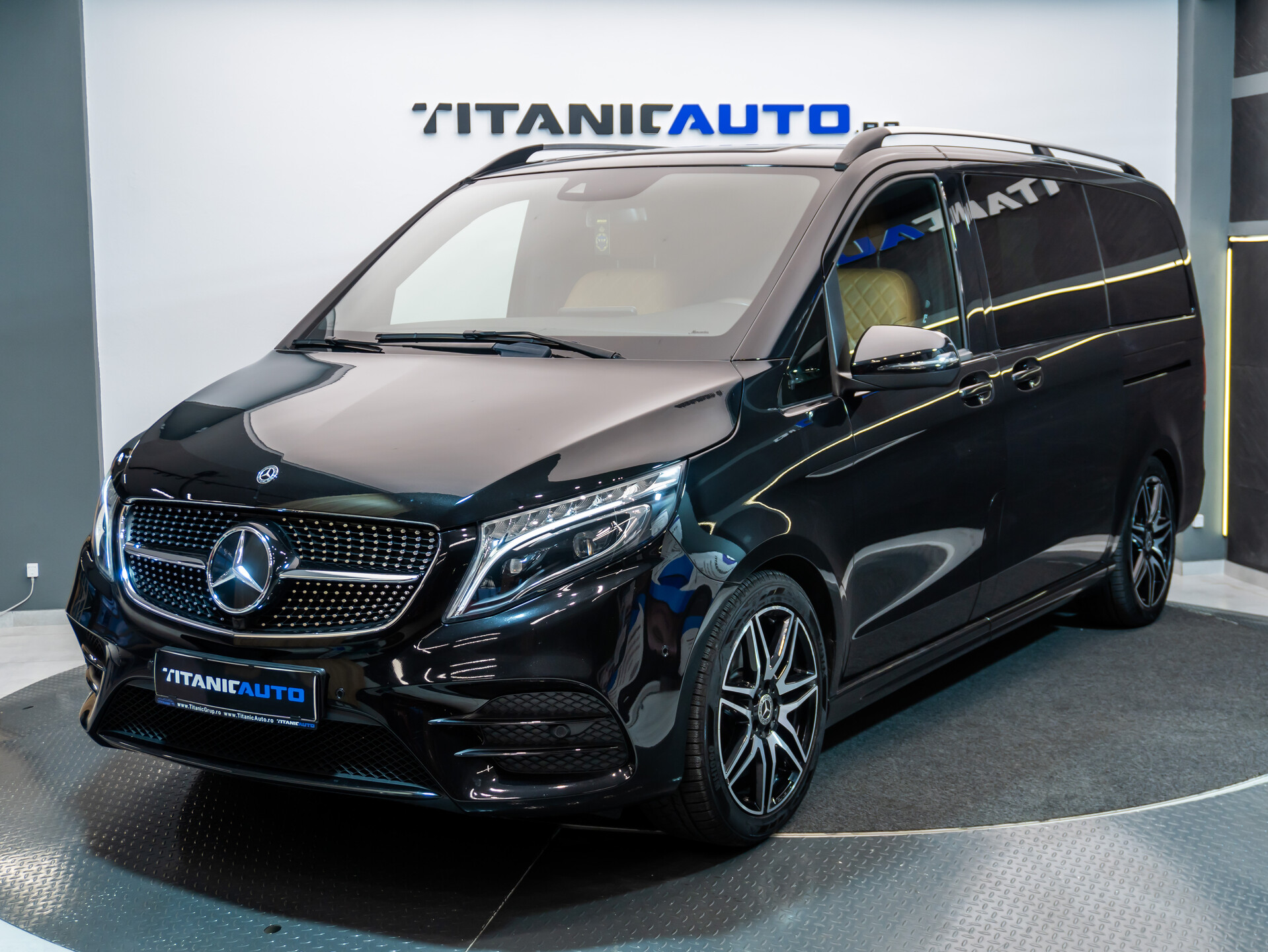 Mercedes-Benz, V-Class - V 250