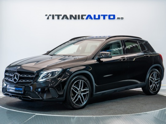 Mercedes-Benz, GLA-Class - GLA 220