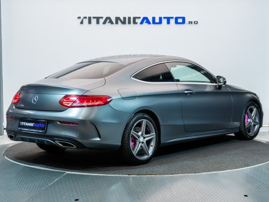 Mercedes-Benz, C-Class - C 250 second hand de vanzare