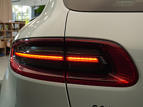Porsche Macan second hand de vanzare