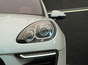 Porsche Macan second hand de vanzare