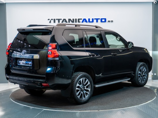 Toyota Land Cruiser second hand de vanzare