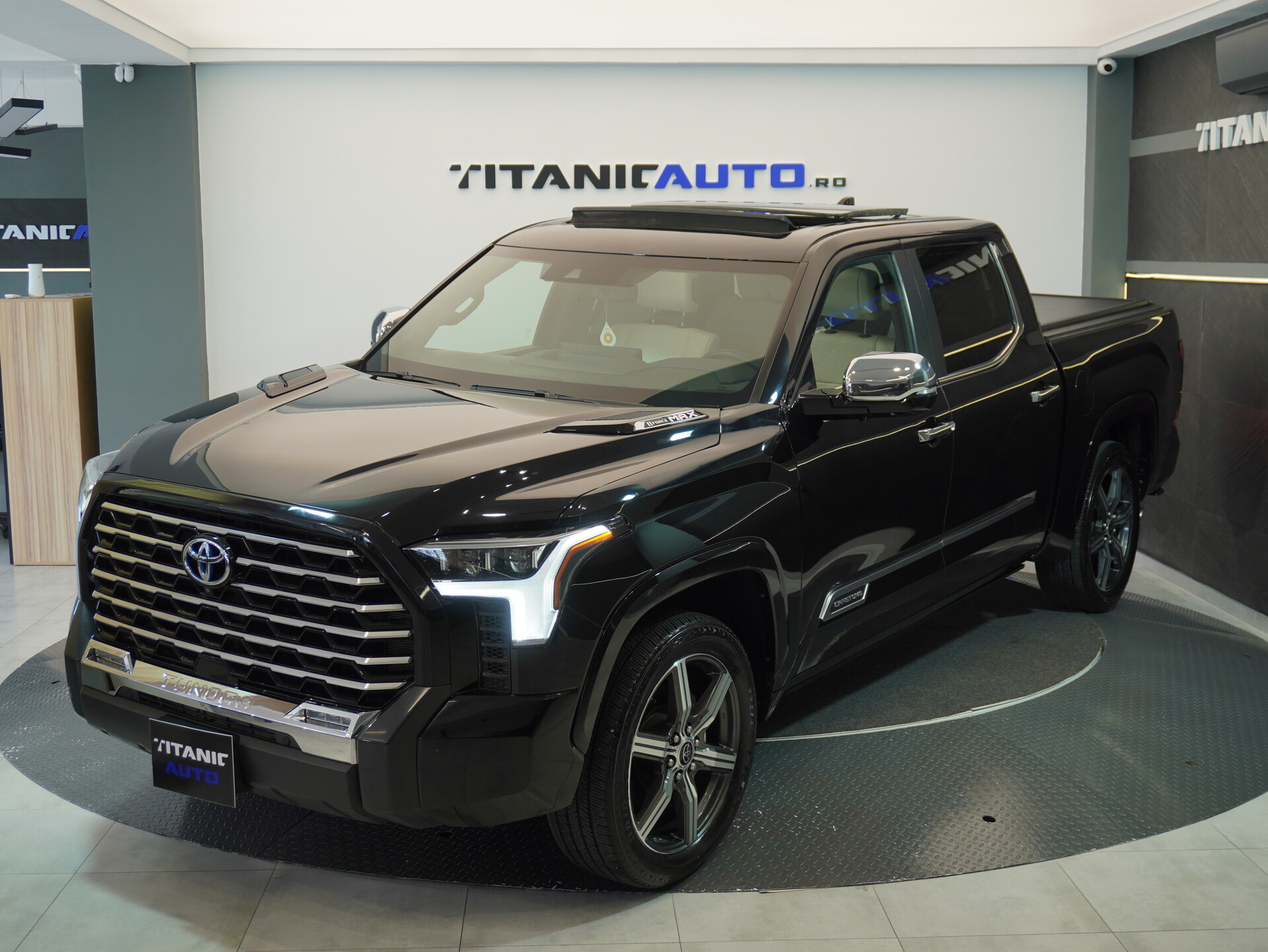 Toyota Tundra second-hand de vanzare