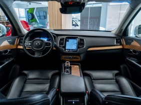 Volvo XC90 second hand de vanzare
