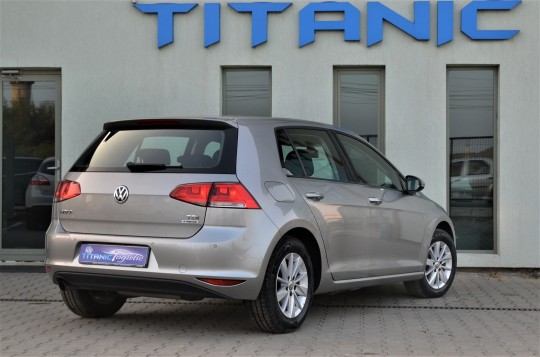 Volkswagen Golf second hand de vanzare