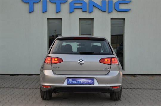Volkswagen Golf second hand de vanzare