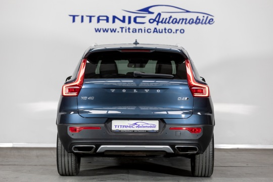 Volvo XC40 second hand de vanzare