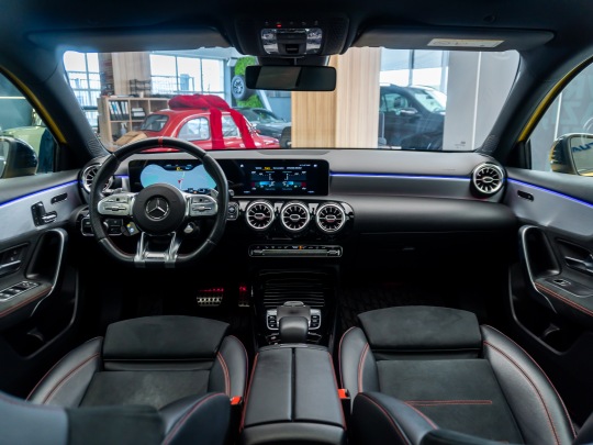 Mercedes-Benz, A-Class - A 35 AMG second hand de vanzare