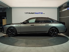 BMW, 7 Series - 740 second hand de vanzare